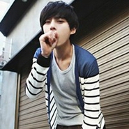 ����ʱ�и�������ͷ��,��֪����ô����ֻ��ĬĬ����