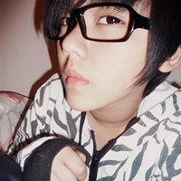 ������Ե��QQ����ͷ��һ��һŮ�����ĵȴ��Ĳ������