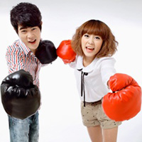 ������Ե��QQ����ͷ��һ��һŮ�����ĵȴ��Ĳ������