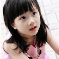 ���ɰ�����С����ͷ��,ԲԲ�����������۾�