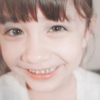 ���ɰ�����С����ͷ��,ԲԲ�����������۾�