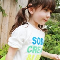 ���ɰ�����С����ͷ��,ԲԲ�����������۾�