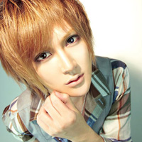 �ܹ�����һ�������QQͷ��˵����˶�����