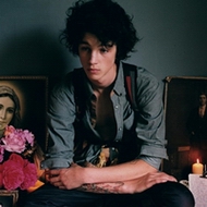 ���˵�˧��90��С����qqͷ��̫�ܼ��İ���˵������