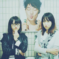 ǿ�ջ�Ц ��˭�ڷ���