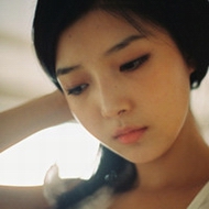 �����������Ů��ͷ���ҵ�ǰ���Ǹ�С����