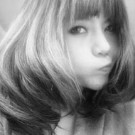 �������˵ĺڰ�qqͷ��Ů����Ů�˵�һƬ�����ո�˭��