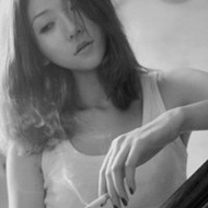 �������˵ĺڰ�qqͷ��Ů����Ů�˵�һƬ�����ո�˭��