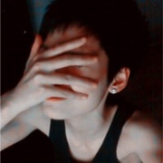 ����������������ͷ��,��Ϊ���˾�Ӧ������һ��