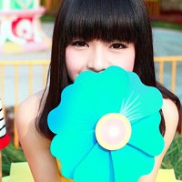 �ɰ�Ψ����СŮ��