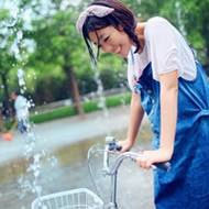 ���۵���ɫ��qqͷ��Ů����տ��ɫ�ں���ͬһϵ