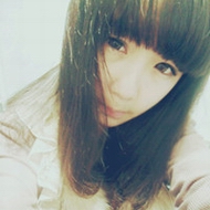 �ټ���������Ů���ڰ�ͷ�����ܿ�������ֻ�ܿ�������