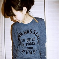 �ټ���������Ů���ڰ�ͷ�����ܿ�������ֻ�ܿ�������