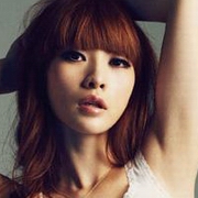 ���徲̬Ů��Ψ��ͷ��,ÿ���˵�����������Ц��