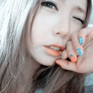 ����������СŮ��ͷ��,90��������ǻ��Եú�����