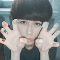 ���ܼ���QQͷ�����£�Ϊ���ڵȴ���һ������