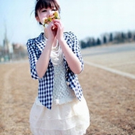 ����������Ů������ɫͷ�񣬲�Ҫ���Ҷ���ĺõ�������Ӧ��