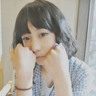 ����������Ů������ɫͷ�񣬲�Ҫ���Ҷ���ĺõ�������Ӧ��