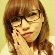 ������Ư������Ů��ͷ�񣬽�ɫ������Ů������