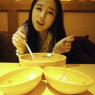 ������Ư������Ů��ͷ�񣬽�ɫ������Ů������