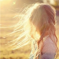 ������Ư������Ů��ͷ�񣬽�ɫ������Ů������