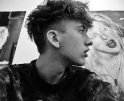 �˺��е���ע������û