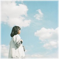 ��˵�� ǣ���־�����Լ��