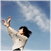 ��˵�� ǣ���־�����Լ��