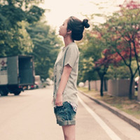 ��˵�� ǣ���־�����Լ��