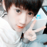 ���ÿ���QQ����ͷ��һ��һ�ң�ֻ�����ĵ׻������