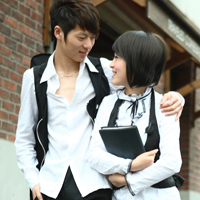 ���ÿ���QQ����ͷ��һ��һ�ң�ֻ�����ĵ׻������