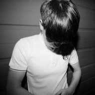 ŷ���ڰ�QQ��������ͷ�񣬲��ֹ���ĸ�������̫������