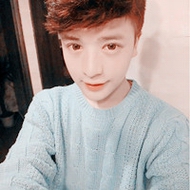 ŷ���ڰ�QQ��������ͷ�񣬲��ֹ���ĸ�������̫������