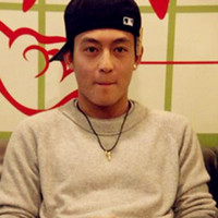 ��Զ�Ĺ�ϣ ��׼˧��һö