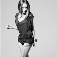 Ů�˱������˿�����