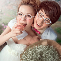 �Ӱ�һ��������ͷ��ϲ���������Զ����