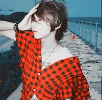 ����������