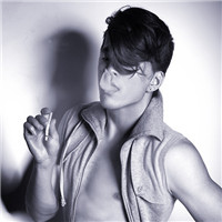 ����������