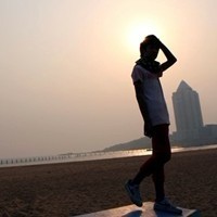 ����������