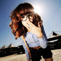 ���ǩ�� ����˭����