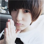 ������˧��ʱ������ͷ��,һ����ͻȻ�����Լ���ĺܿ�