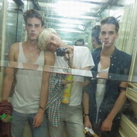 �ֵܾ�������һ��2���Ǹ��û���