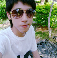 ����˧����QQ����ͷ�񣺲�������ഺ�����