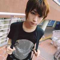 ����˧����QQ����ͷ�񣺲�������ഺ�����