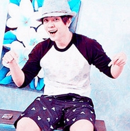 ����������־��QQͷ�񣬸���̨��С����