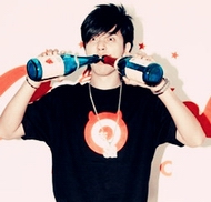 ����������־��QQͷ�񣬸���̨��С����