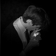 �˸����������QQ������ͷ�񣬳�޵���ĥ����һ������