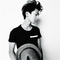 ���ű����Ҹ������Լ��Ĺ¶�