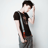 ���ű����Ҹ������Լ��Ĺ¶�