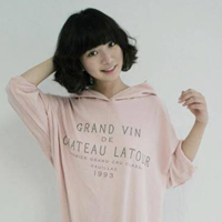 �̷�Ů��һ�������ԸкͿɰ�